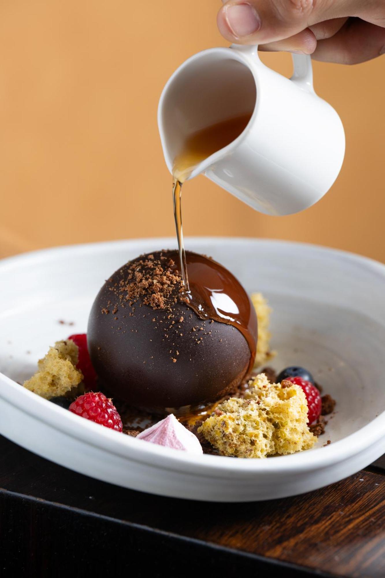 Hotel Intercontinental Melbourne The Rialto By Ihg Exterior foto Chocolate bomb
